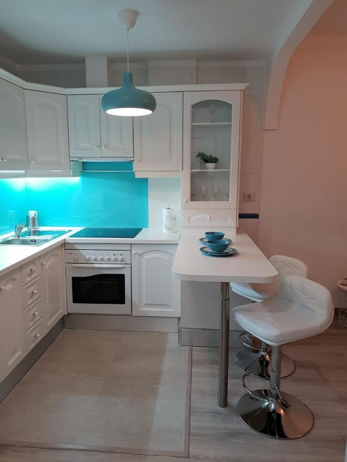 A Charming Apartment With A Swimming Pool กอสตา เดล ซิเลนซิโอ ภายนอก รูปภาพ